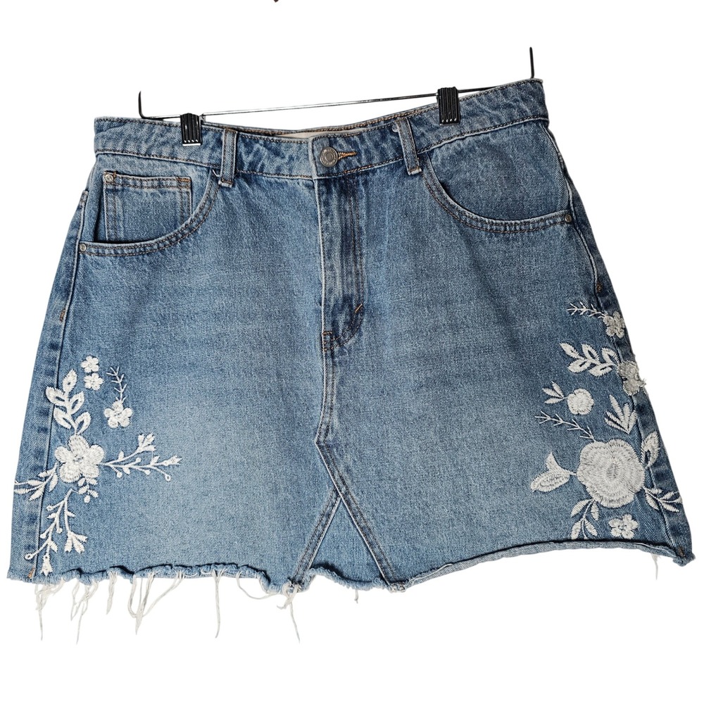 Denim Co. Embroidered Denim Micro Mini Skirt Blue Frayed Hem Women's Size‎ 10
